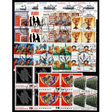 Lot med forskellig stemplede danske 4-blokke.